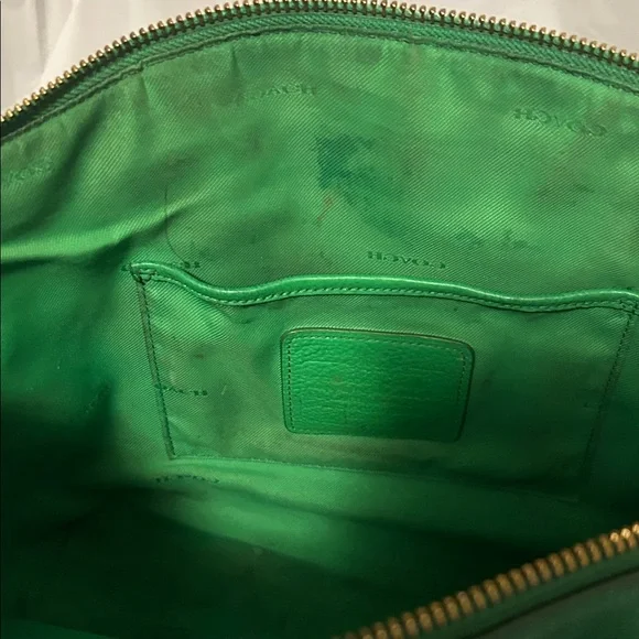 Coach Vibrant Green Leather Shoulder Bag - Picture 9 of 12